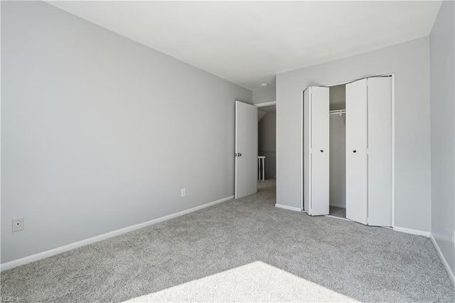 1554 Monterry PL, Newport News, VA 23608