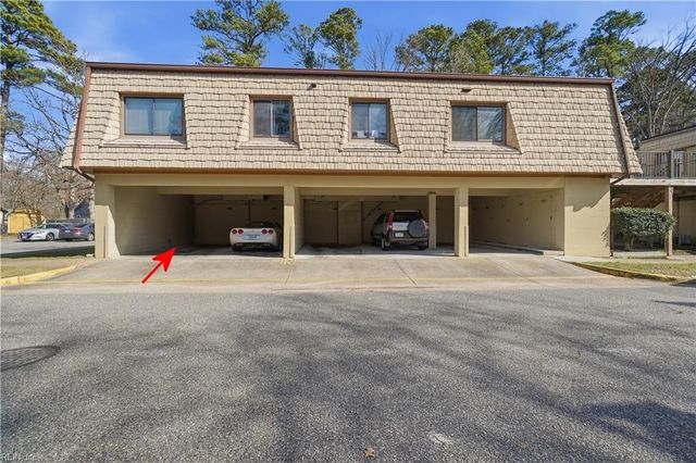 1554 Monterry PL, Newport News, VA 23608