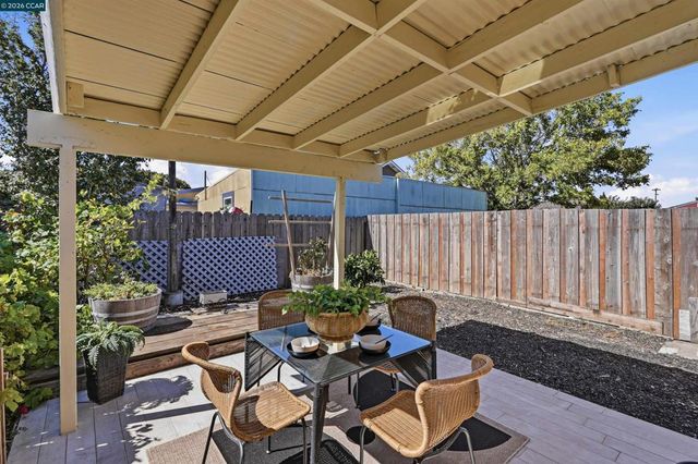 2114 Gaynor Ave, Richmond, CA 94801