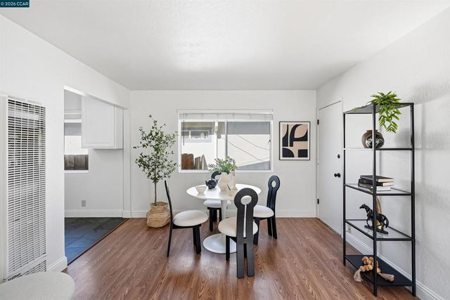 2114 Gaynor Ave, Richmond, CA 94801