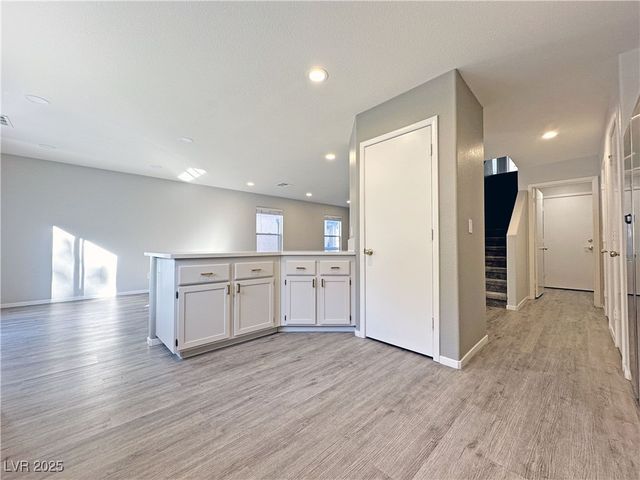 2421 Lilac Cove Street, Las Vegas, NV 89135