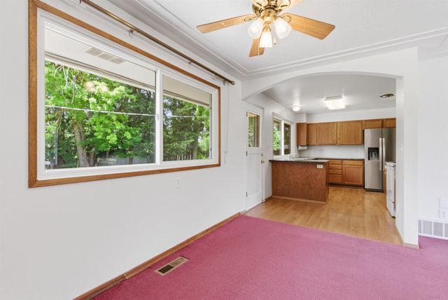 9415 N ATLANTIC St, Spokane, WA 99218