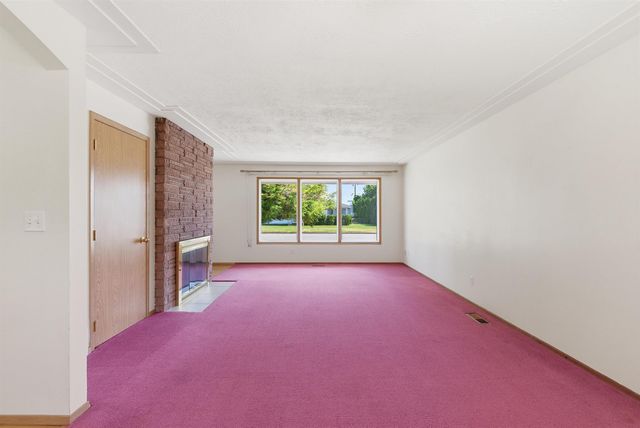 9415 N ATLANTIC St, Spokane, WA 99218