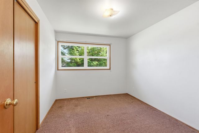 9415 N ATLANTIC St, Spokane, WA 99218