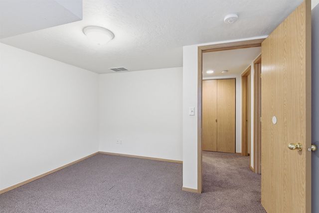 9415 N ATLANTIC St, Spokane, WA 99218