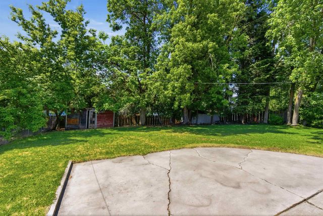 9415 N ATLANTIC St, Spokane, WA 99218