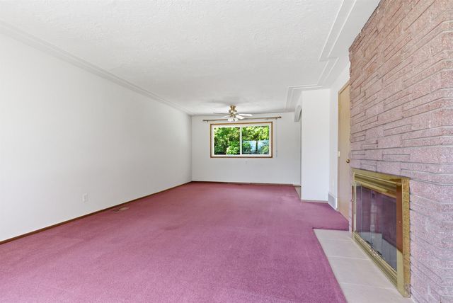 9415 N ATLANTIC St, Spokane, WA 99218