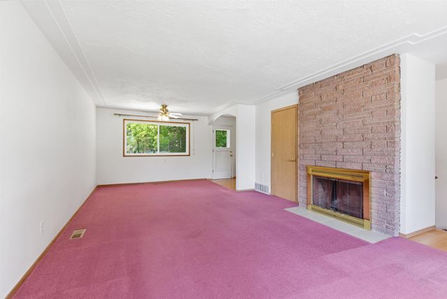 9415 N ATLANTIC St, Spokane, WA 99218