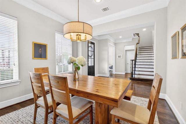 2402 Hollister Road, Houston, TX 77080