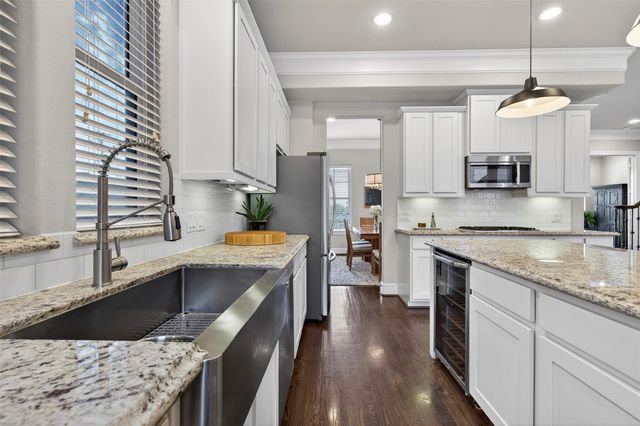 2402 Hollister Road, Houston, TX 77080