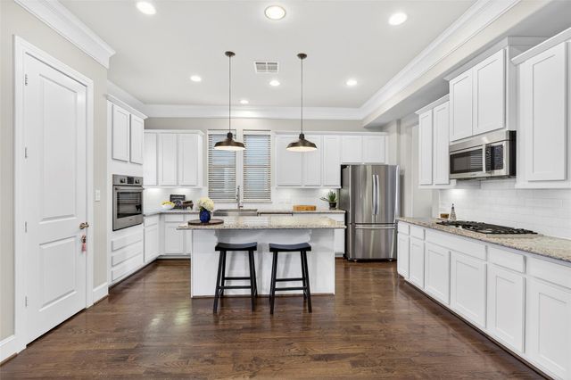 2402 Hollister Road, Houston, TX 77080