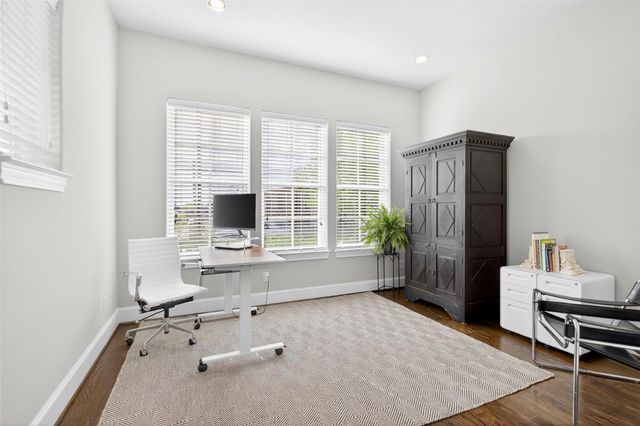 2402 Hollister Road, Houston, TX 77080