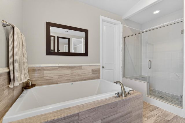 2402 Hollister Road, Houston, TX 77080