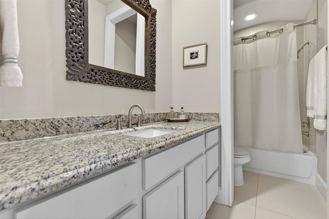 2402 Hollister Road, Houston, TX 77080