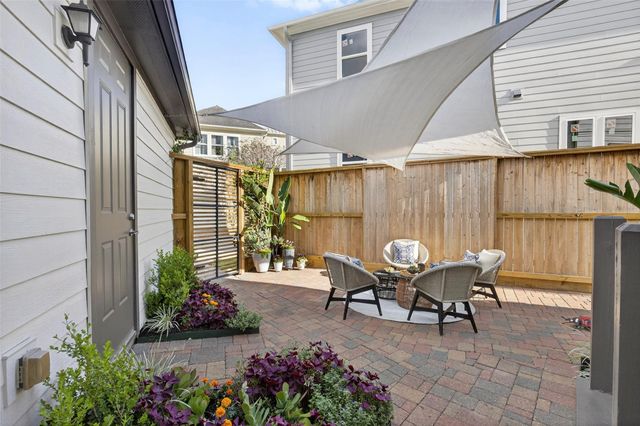 2402 Hollister Road, Houston, TX 77080