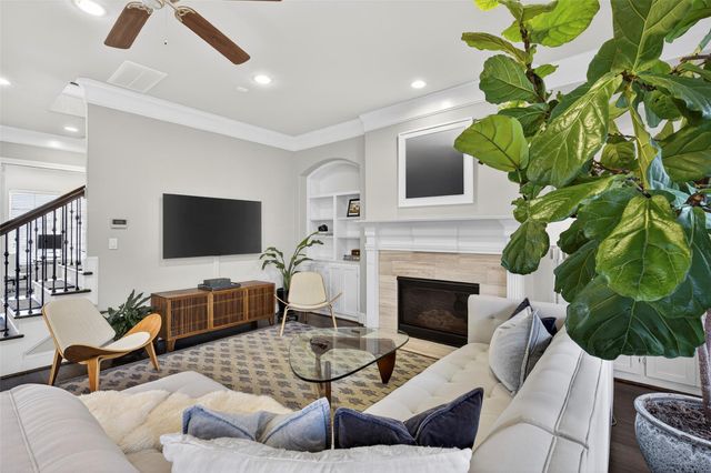 2402 Hollister Road, Houston, TX 77080