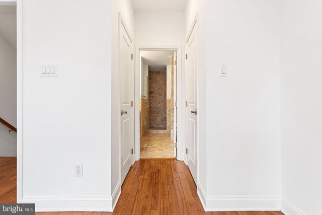 2110 CARPENTER ST, Philadelphia, PA 19146