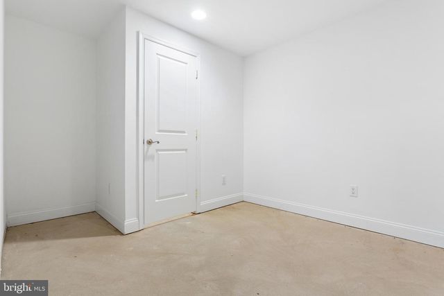 2110 CARPENTER ST, Philadelphia, PA 19146