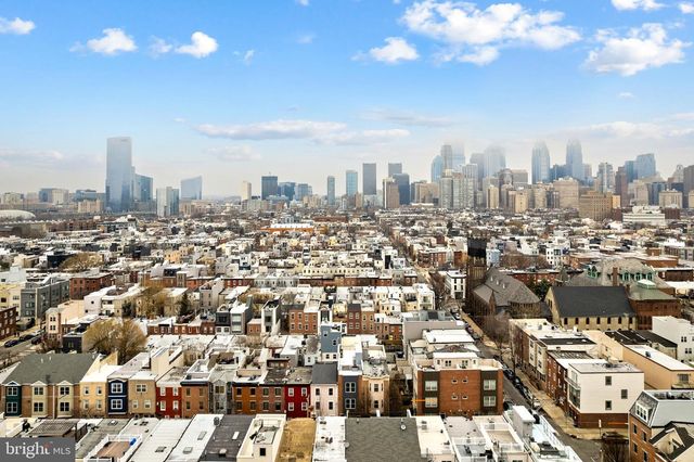 2110 CARPENTER ST, Philadelphia, PA 19146