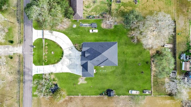 5414 Huepers Street, Alvin, TX 77511