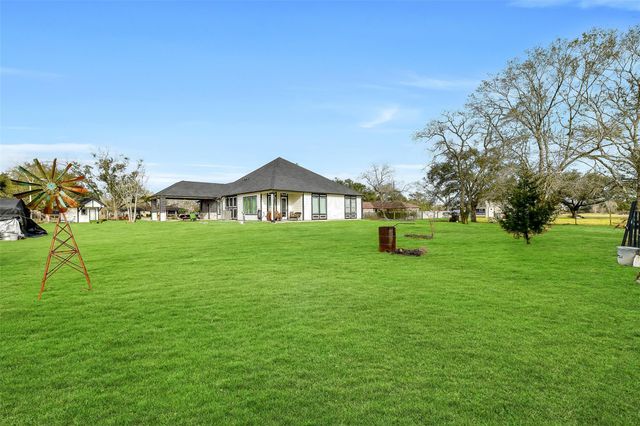 5414 Huepers Street, Alvin, TX 77511