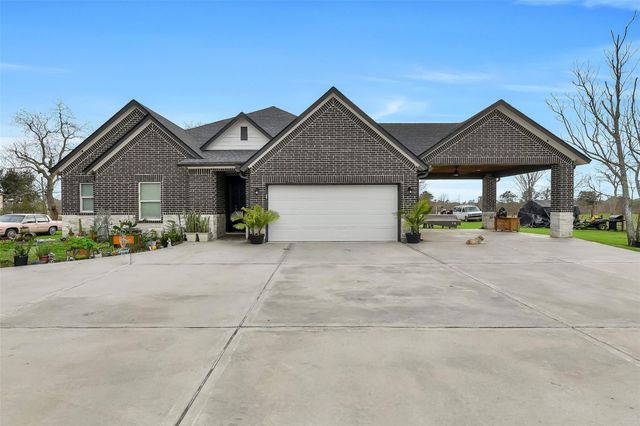 5414 Huepers Street, Alvin, TX 77511