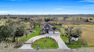 5414 Huepers Street, Alvin, TX 77511