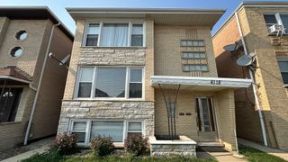 6118 W Gunnison Street 1, Chicago, IL 60630