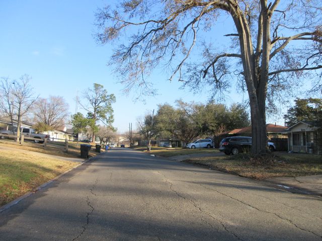 9422 Normandie Drive, Shreveport, LA 71118