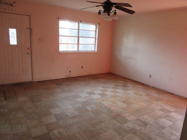 9422 Normandie Drive, Shreveport, LA 71118