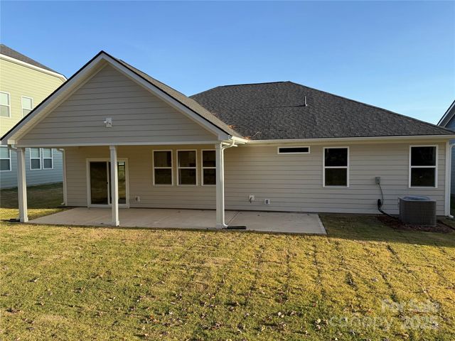 420 Lancashire Court, Denver, NC 28037