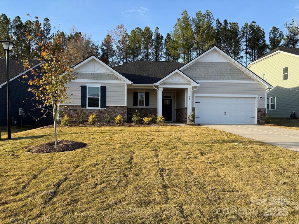 420 Lancashire Court, Denver, NC 28037
