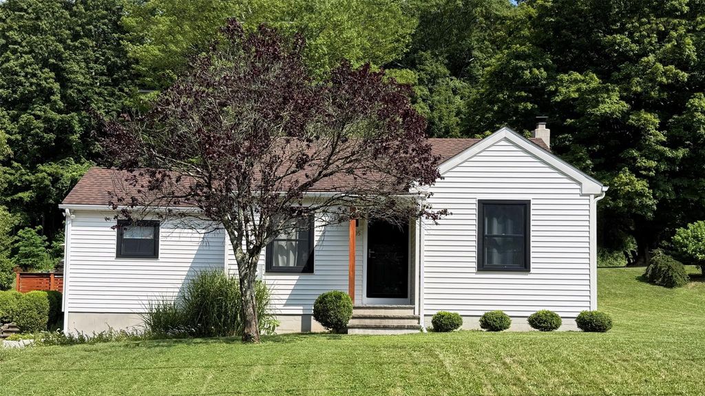 105 S Nellie Hill Road, Dover Plains, NY 12522