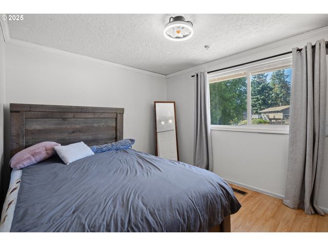 13191 AUTUMN Ln, Oregon City, OR 97045