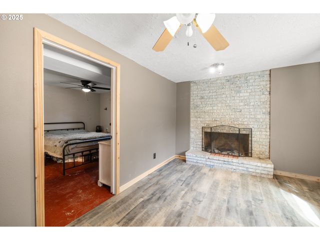 13191 AUTUMN Ln, Oregon City, OR 97045