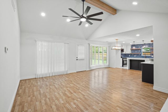 10602 Glenfield Court, Houston, TX 77096