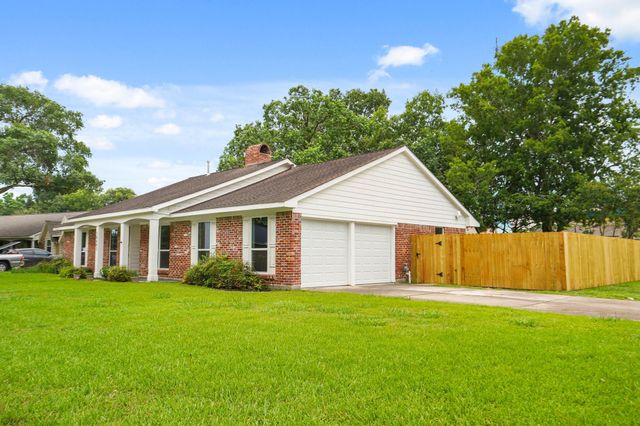 10602 Glenfield Court, Houston, TX 77096