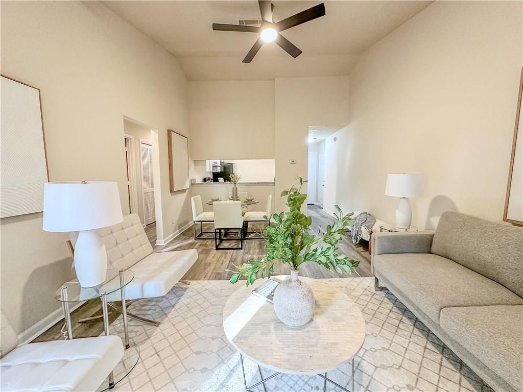 382 Teal Court, Roswell, GA 30076