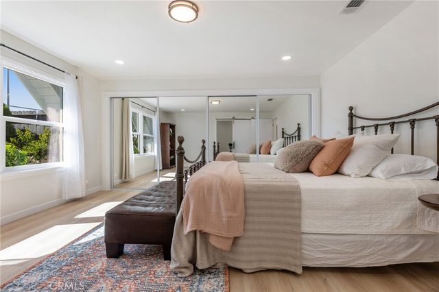 17151 & 17149 W Lassen Street, Northridge, CA 91325