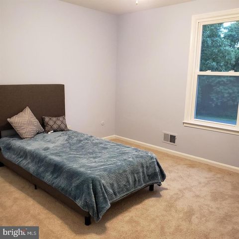 1113 E PATUXENT DR, La Plata, MD 20646