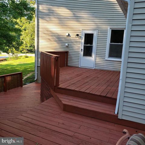 1113 E PATUXENT DR, La Plata, MD 20646