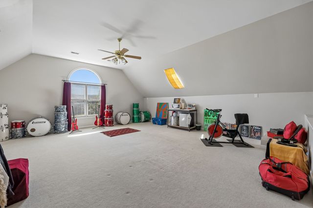 1409 Johns Meadows Cv, Hermitage, TN 37076