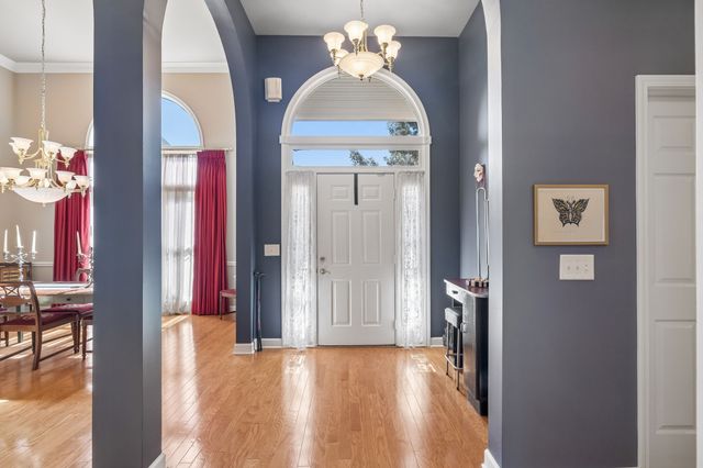 1409 Johns Meadows Cv, Hermitage, TN 37076