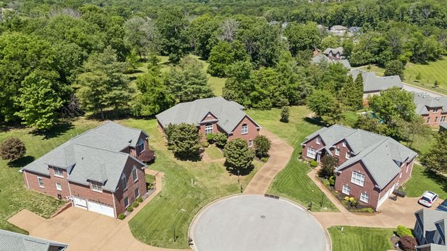 1409 Johns Meadows Cv, Hermitage, TN 37076