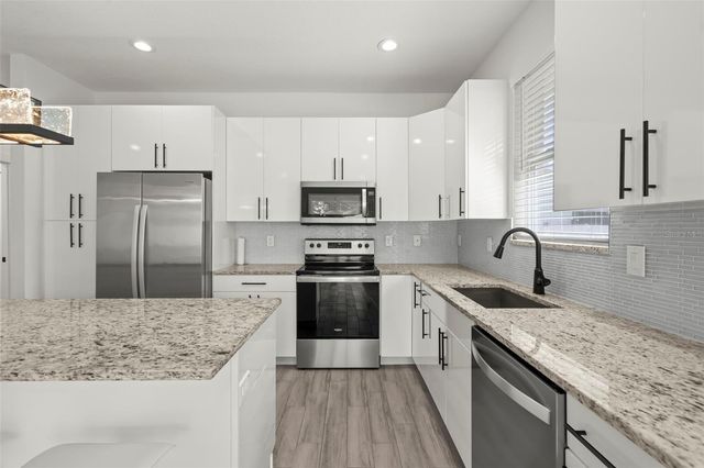 133 NEVING DRIVE, Tampa, FL 33613