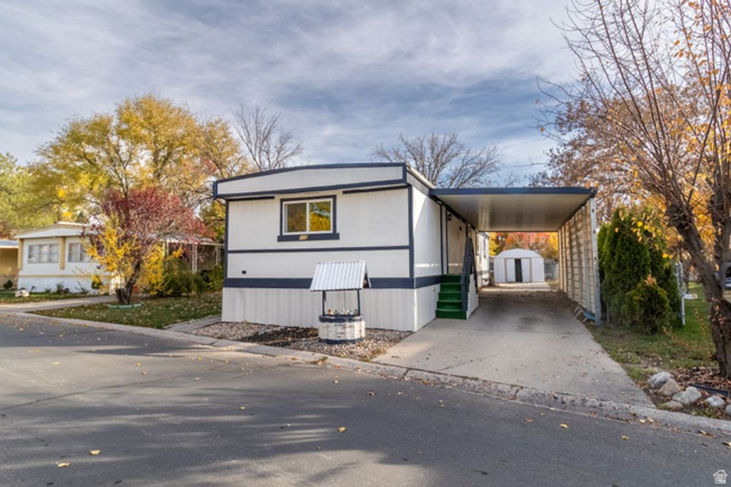 885 W LITTLE MOUNTAIN DR., Salt Lake City, UT 84123