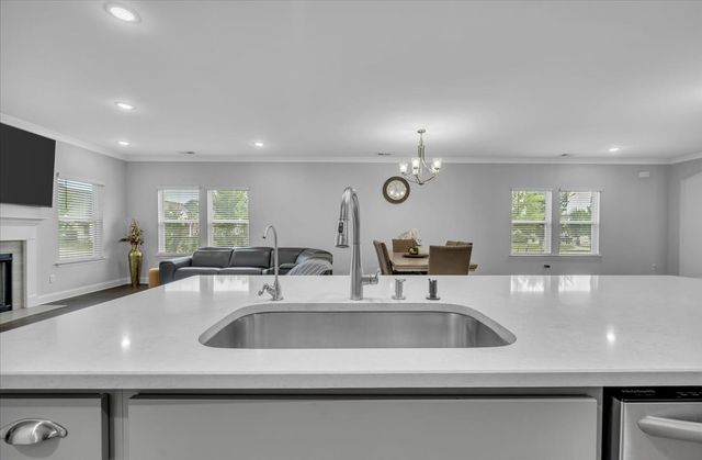 4000 Singing Creek Dr, Franklin, TN 37064