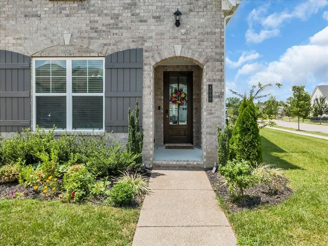 4000 Singing Creek Dr, Franklin, TN 37064