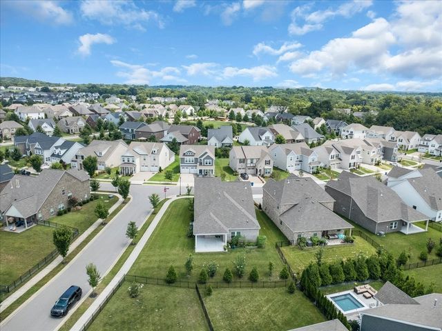 4000 Singing Creek Dr, Franklin, TN 37064