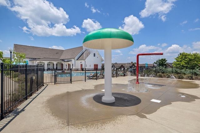 4000 Singing Creek Dr, Franklin, TN 37064